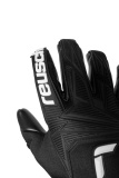 Reusch Attrakt Freegel Infinity 5670735 7700 black 2